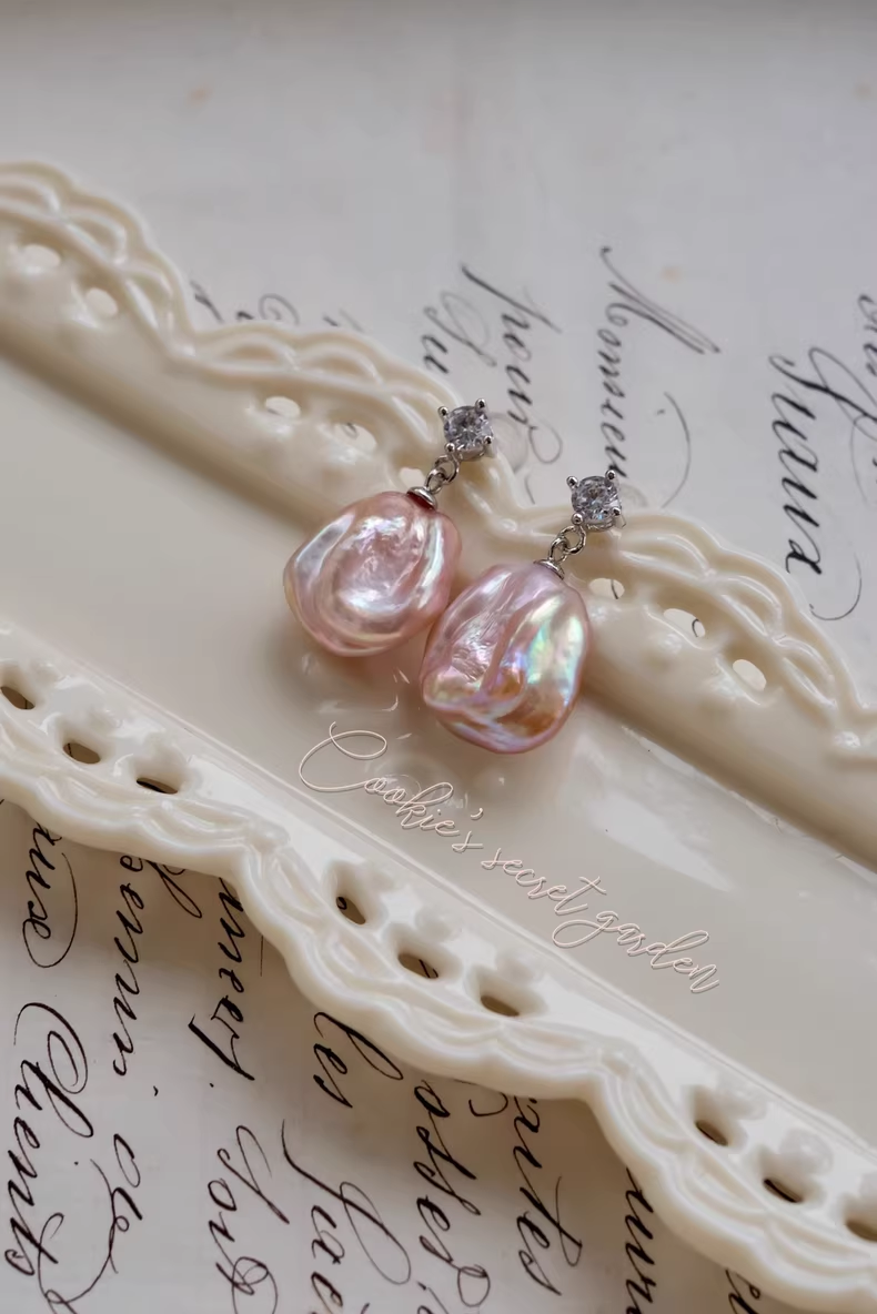 【Monet Garden Collection】 Handmade Floral Fantasy Baroque Pearl Earrings