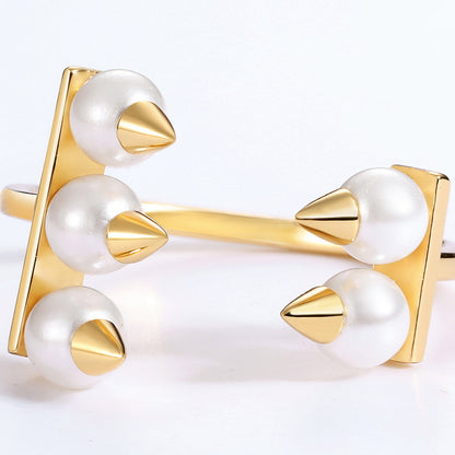 Cat Paw Rivet Ring Pearl Ring