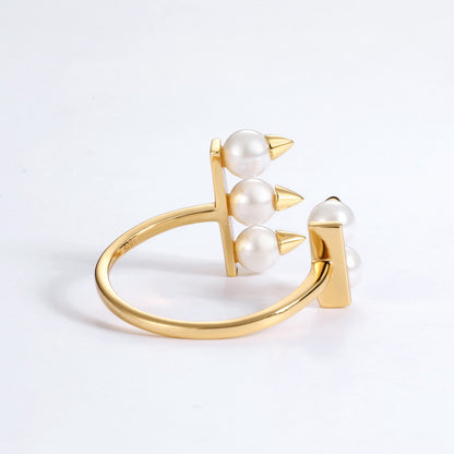 Cat Paw Rivet Ring Pearl Ring