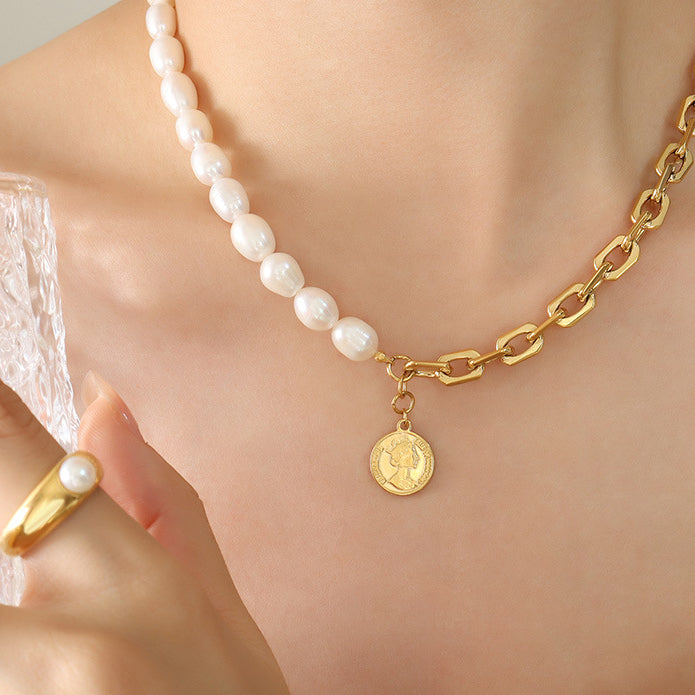 Pearl And Thick Chain Necklace Womens