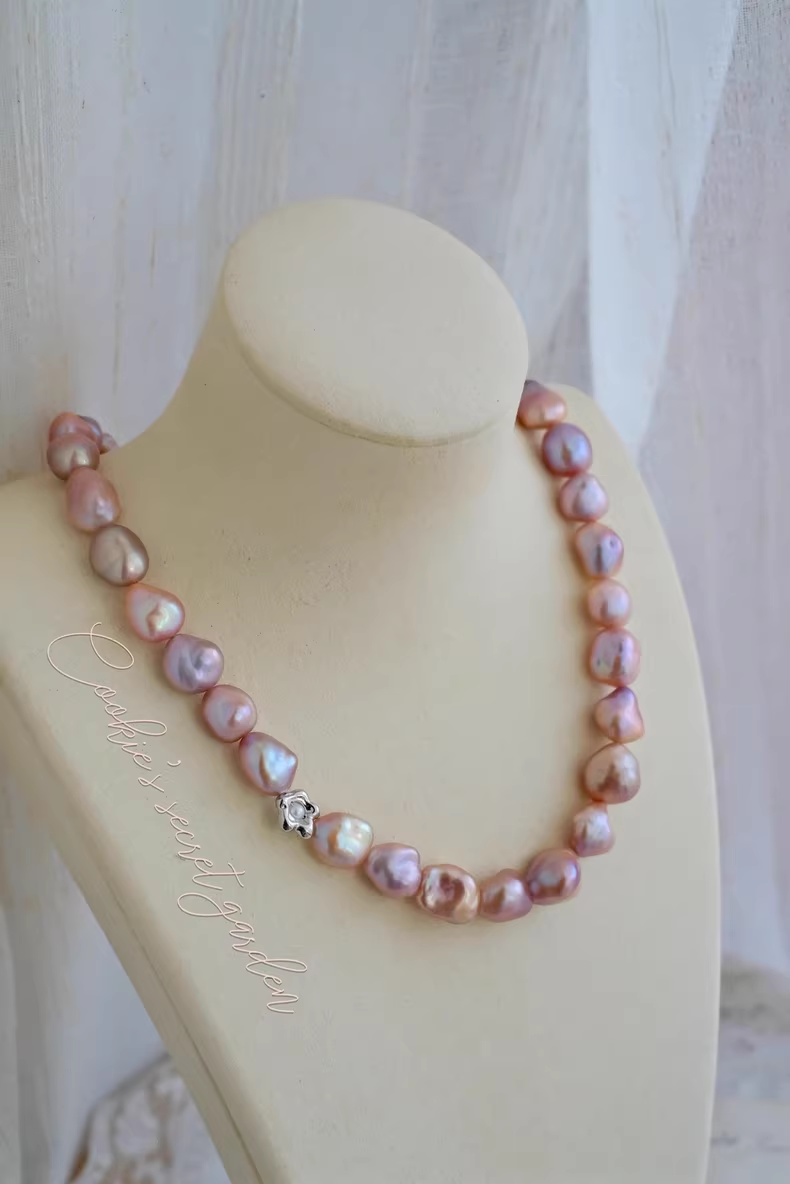 【Monet Garden Collection】 Handmade Berry Ice Baroque Pearl Necklace