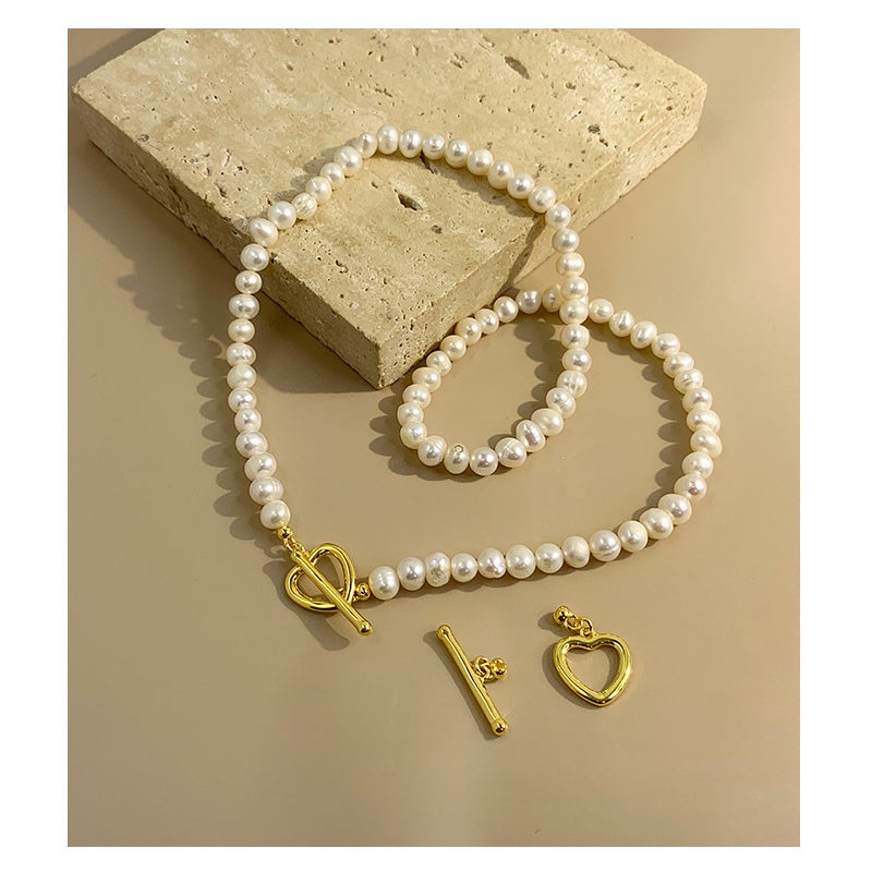 Heart Clasp Freshwater Pearl Necklace