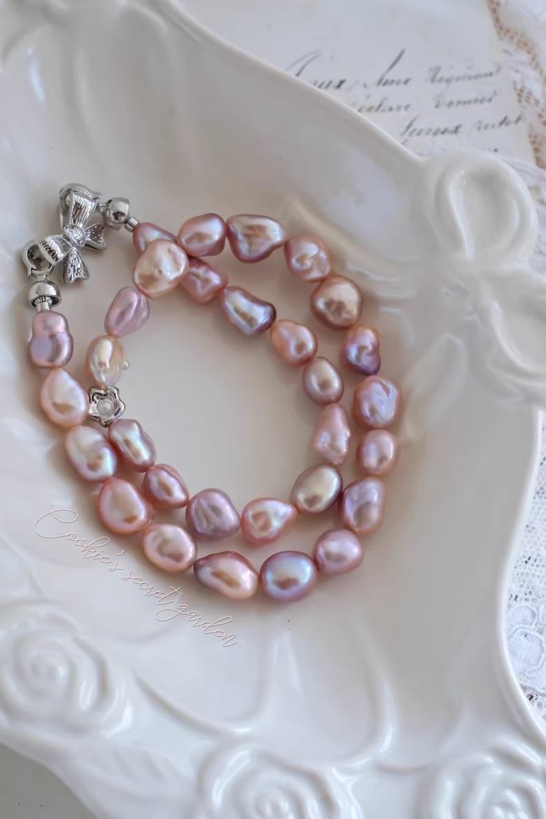 【Monet Garden Collection】 Handmade Berry Ice Baroque Pearl Necklace