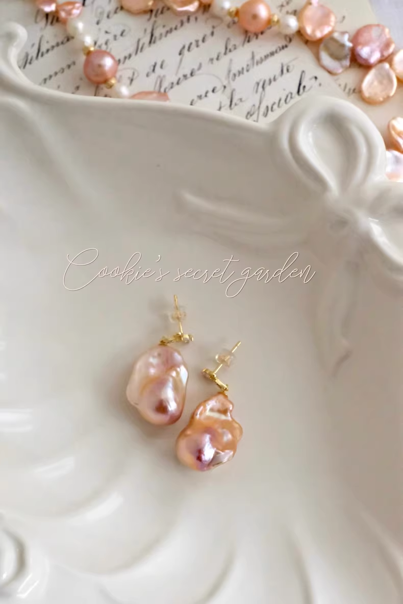 【Monet Garden Collection】 Handmade Morning Mist Baroque Pearl Earrings