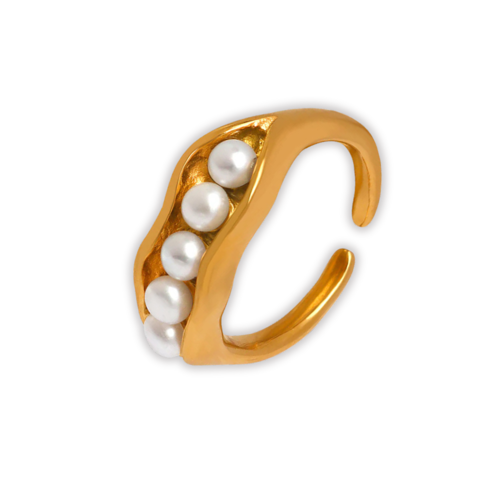 Pea Pod Pearl Ring