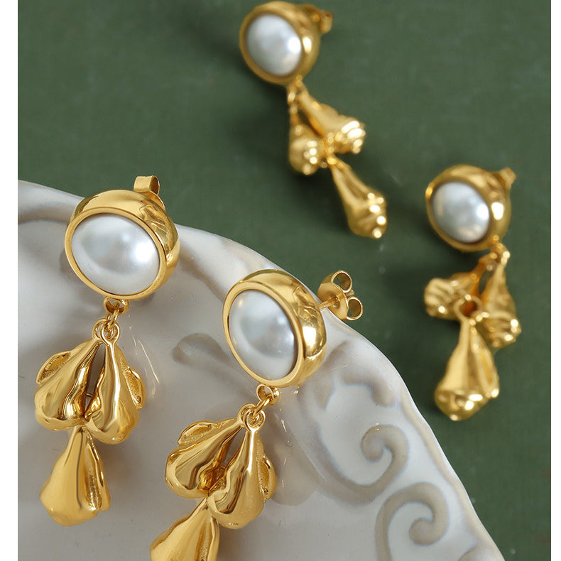 Vintage Elegant Pearl Earrings