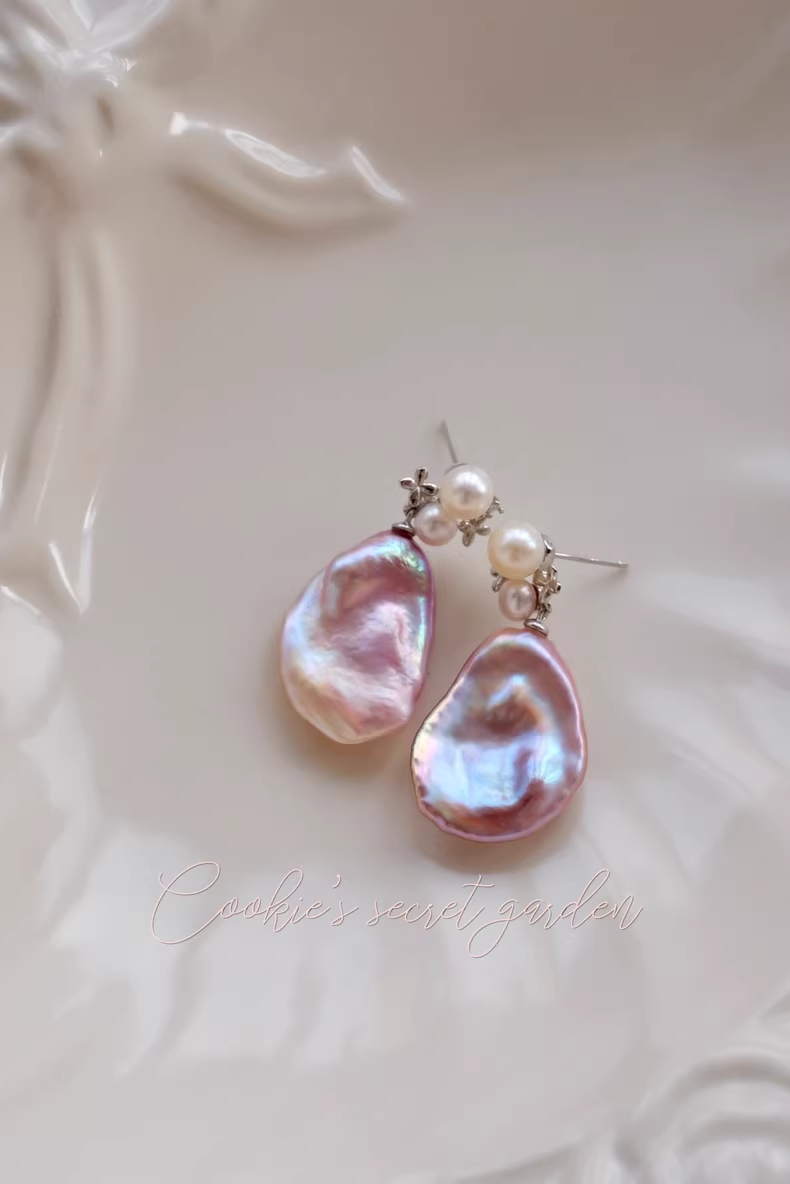 【Monet Garden Collection】 Handmade Chanson Baroque Pearl Earrings