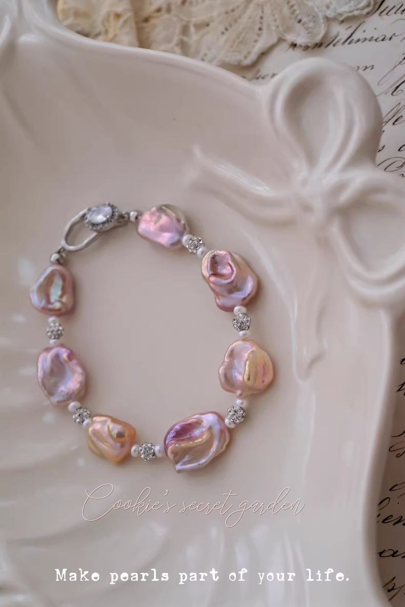 【Monet Garden Collection】 Handmade Dreamy Sweet Baroque Pearl Bracelet