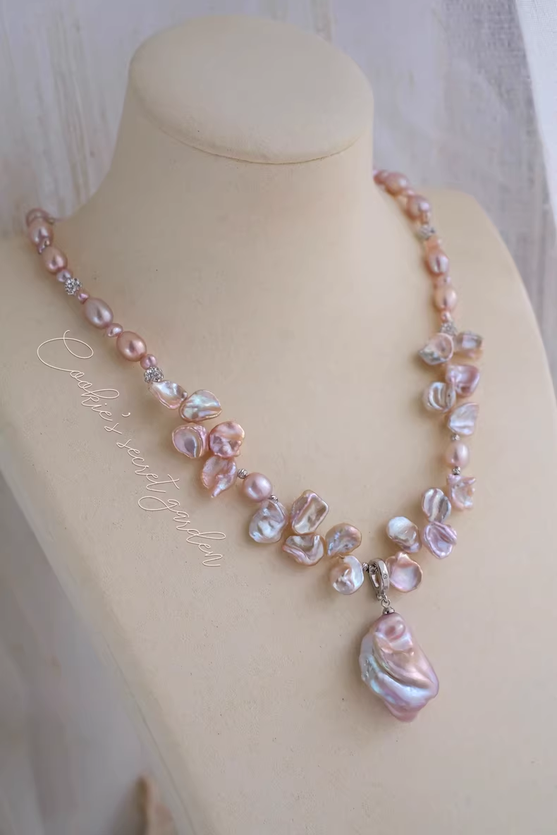 【Monet Garden Collection】Handmade Luxury Baroque Pearl Pendant Necklace