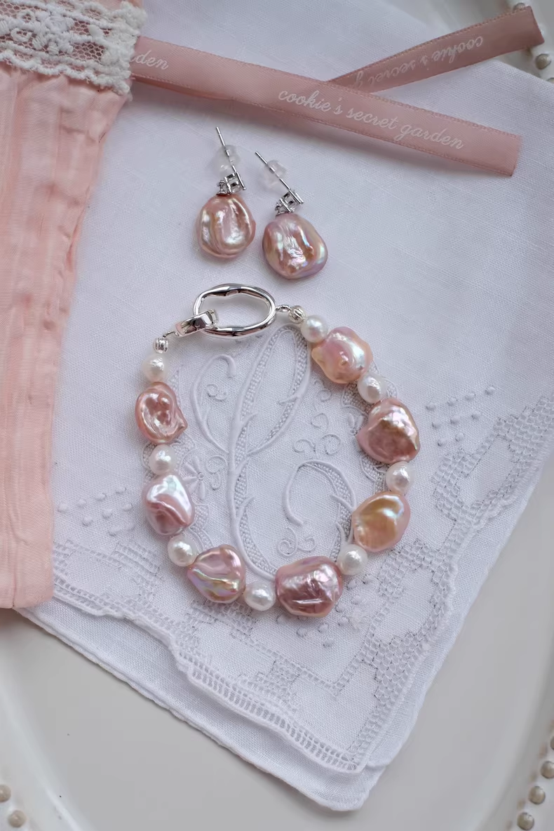 【Monet Garden Collection】 Handmade Floral Fantasy Baroque Pearl Earrings