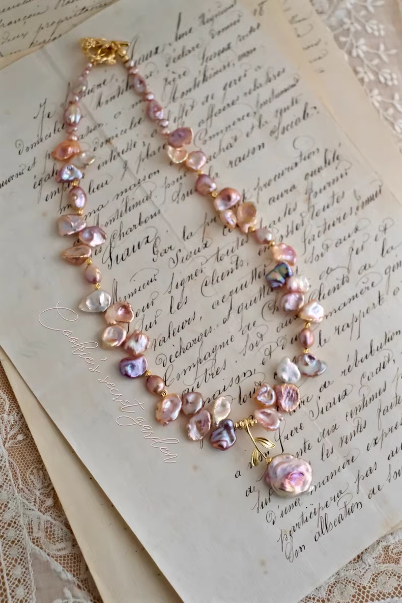 【Monet Garden Collection】 Handmade OT Clasp Rose Dangle Baroque Pearl Necklace