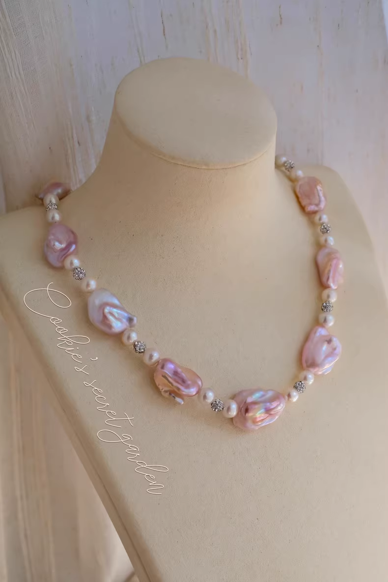 【Monet Garden Collection】 Handmade Strawberry Ice Shimmer Baroque Pearl Necklace