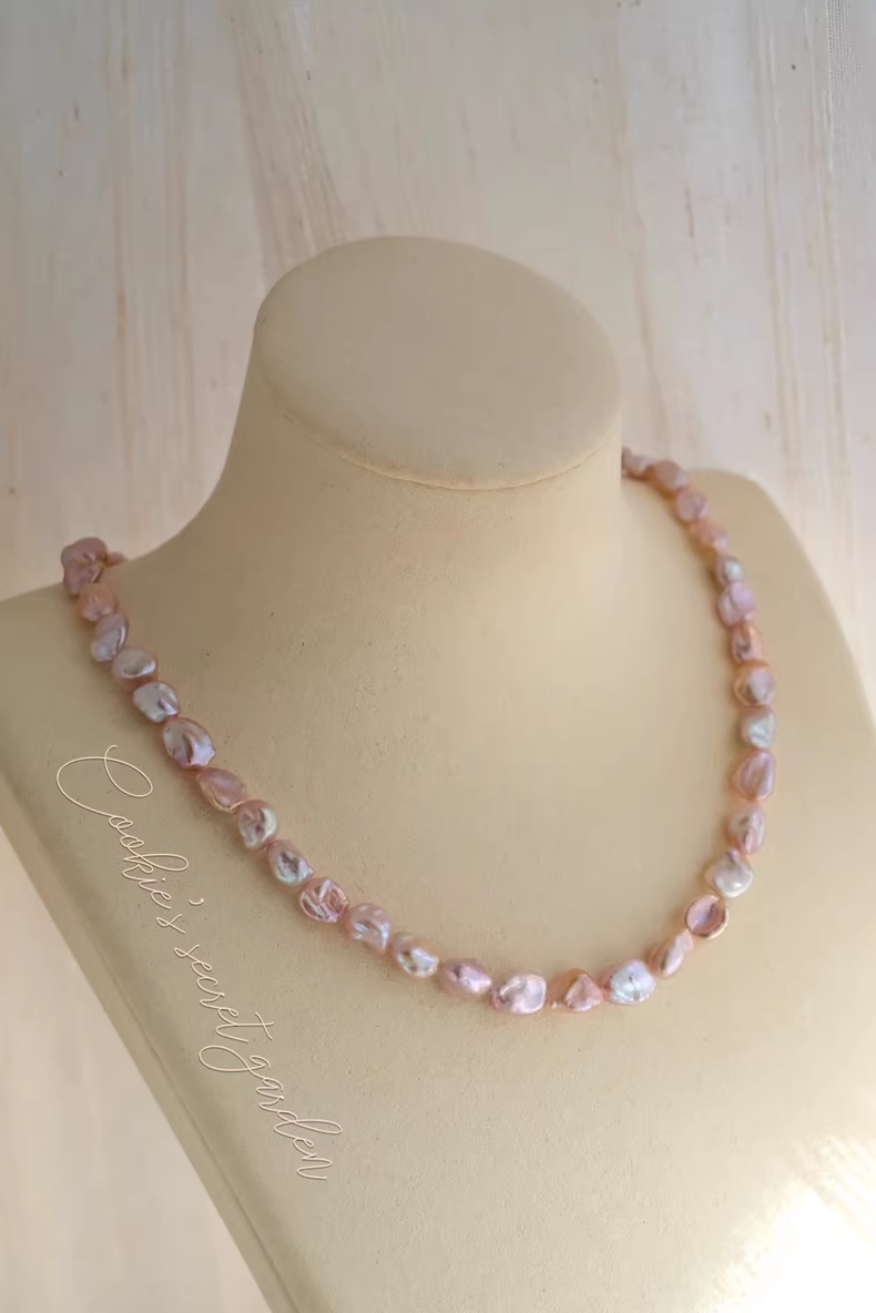 【Monet Garden Collection】 Handmade Sakura Baroque Pearl Necklace