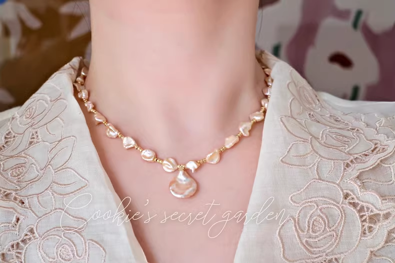 【Monet Garden Collection】 Handmade Snow Mountain Baroque Pearl Necklace