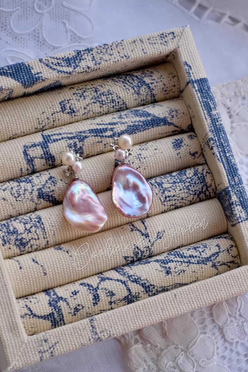 【Monet Garden Collection】 Handmade Chanson Baroque Pearl Earrings