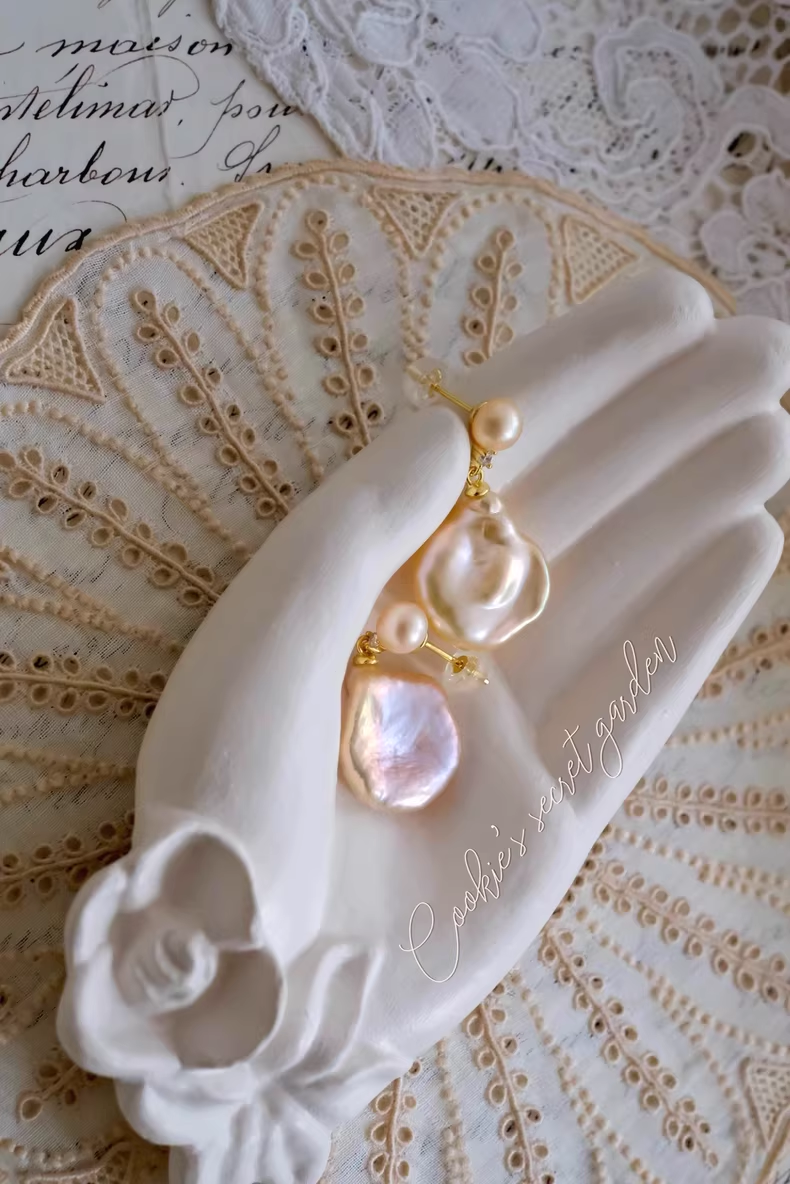 【Monet Garden Collection】 Handmade Early Spring Baroque Pearl Earrings