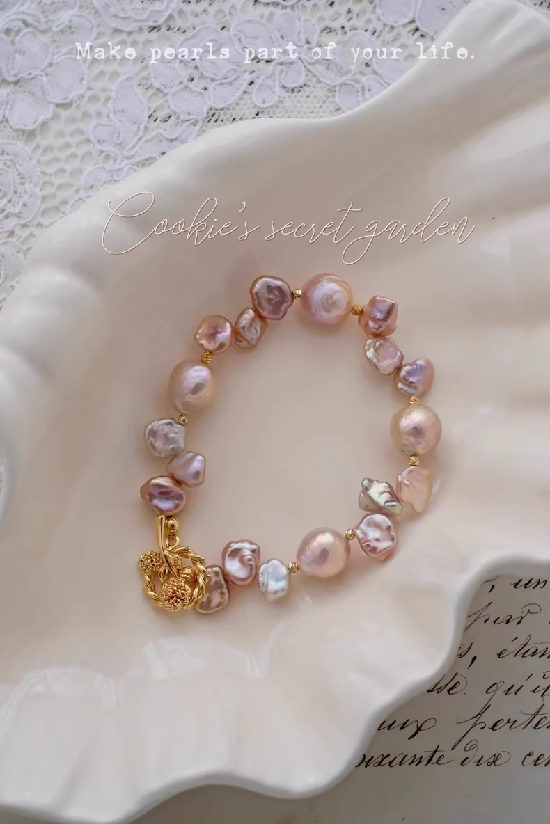 【Monet Garden Collection】 Handmade Peach Oolong Baroque Pearl Bracelet