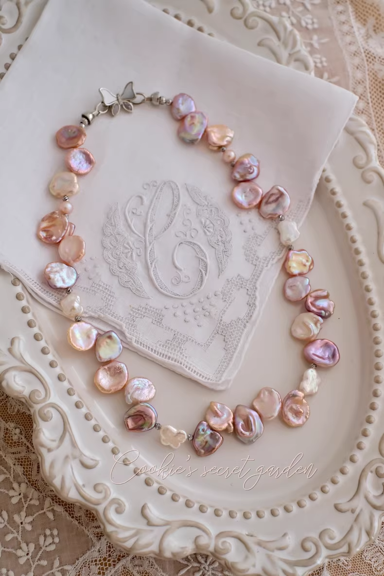 【Monet Garden Collection】 Handmade Butterfly Yard Baroque Pearl Necklace