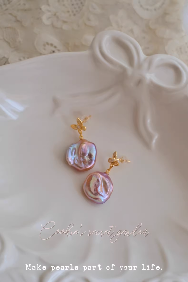 【Monet Garden Collection】 Handmade Butterfly Purple Baroque Pearl Earrings