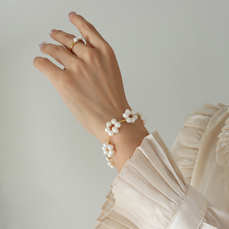 Pearl Flower Floating Bracelet