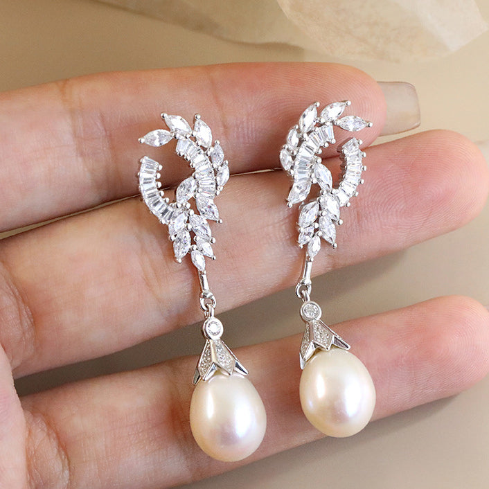 Luxury Princess Teardrop Pearl Dangle Earrings