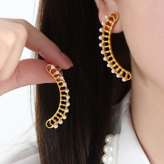 Personality C Shape Pearl Earrings