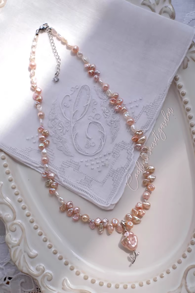 【Monet Garden Collection】 Handmade Rose Baroque Pearl Pendant Necklace