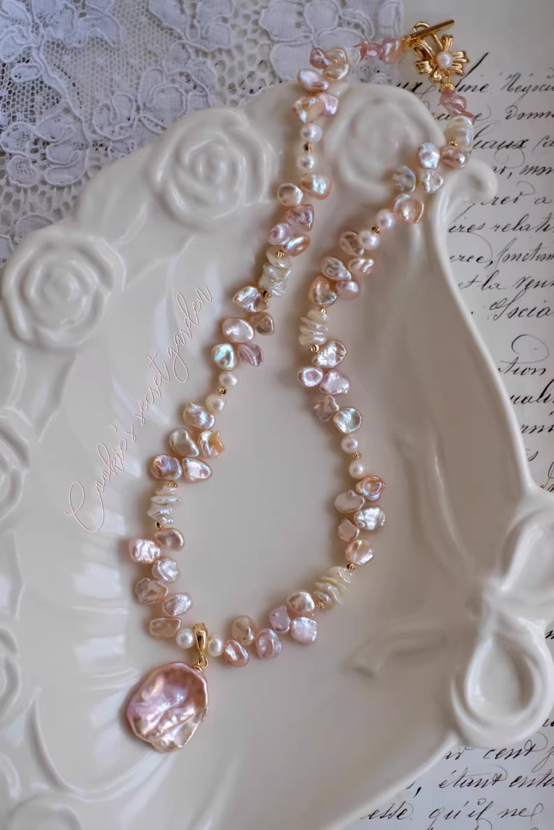 【Monet Garden Collection】 Handmade First Encounter Baroque Pearl Necklace