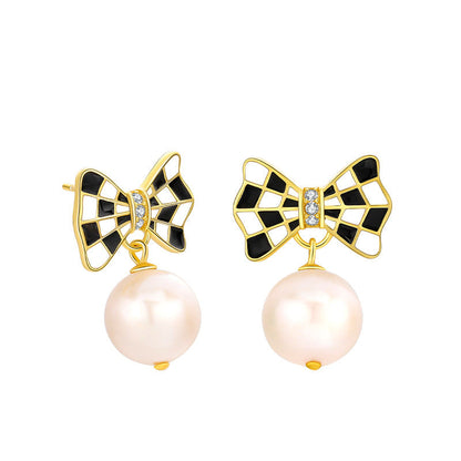 Checkerboard Bow Pearl Earrings