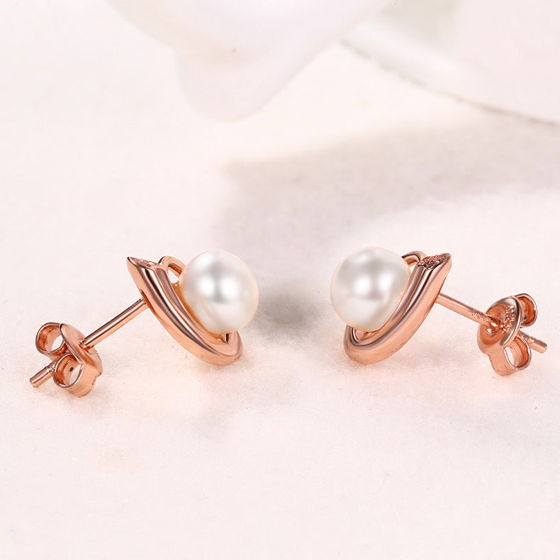 Rose Gold Pearl Earrings