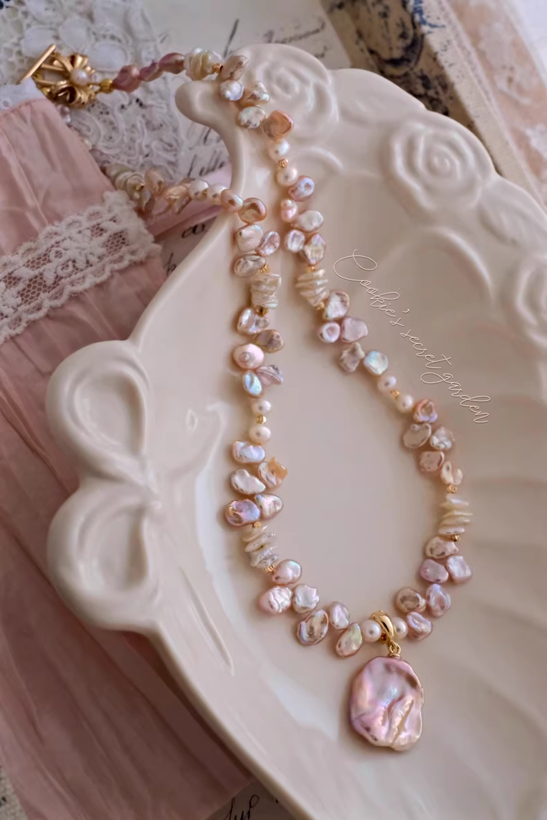 【Monet Garden Collection】 Handmade First Encounter Baroque Pearl Necklace