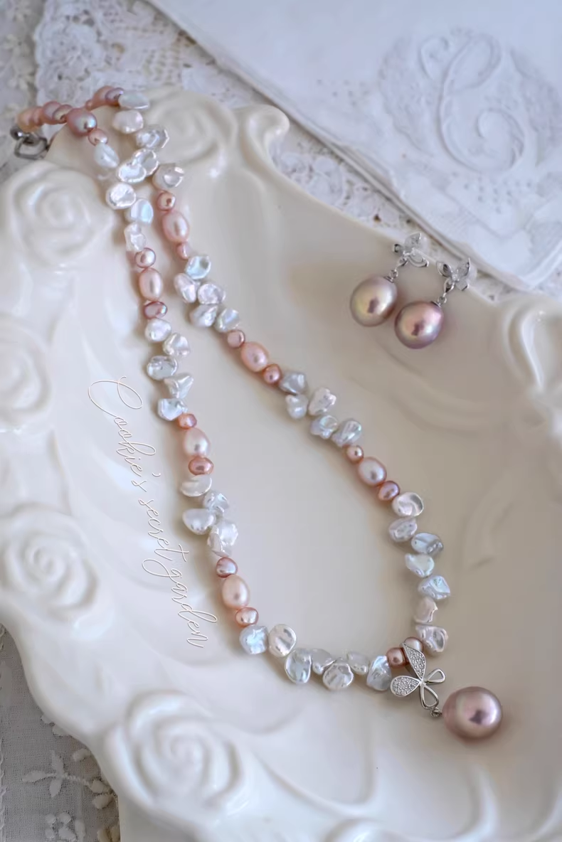 【Monet Garden Collection】 Handmade Princess Baroque Pearl Necklace