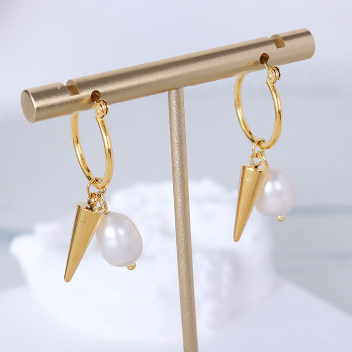 Tapered and Pearl Earring