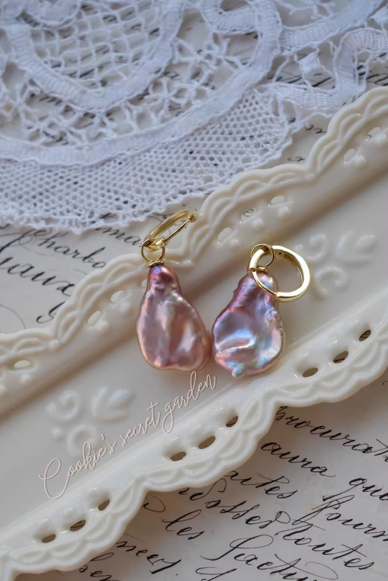 【Monet Garden Collection】 Handmade Aurora Baroque Pearl Earrings