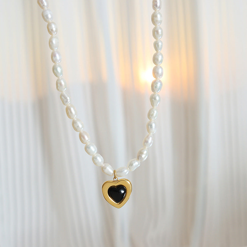 Black Heart Pendant Necklace