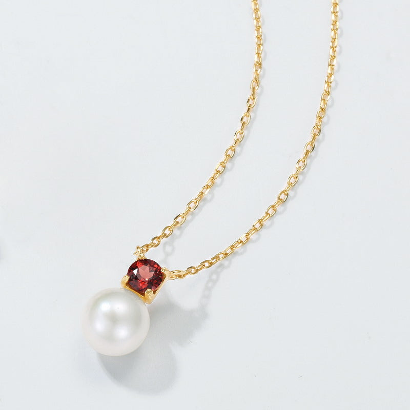 Natural Garnet and Freshwater Pearl Pendant Necklace