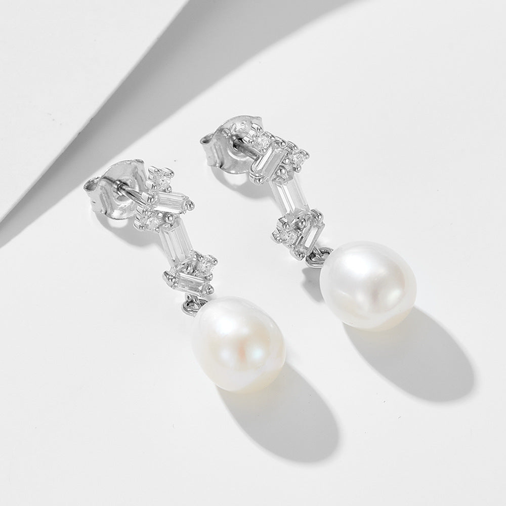 Vintage Elegant Freshwater Pearl Earrings