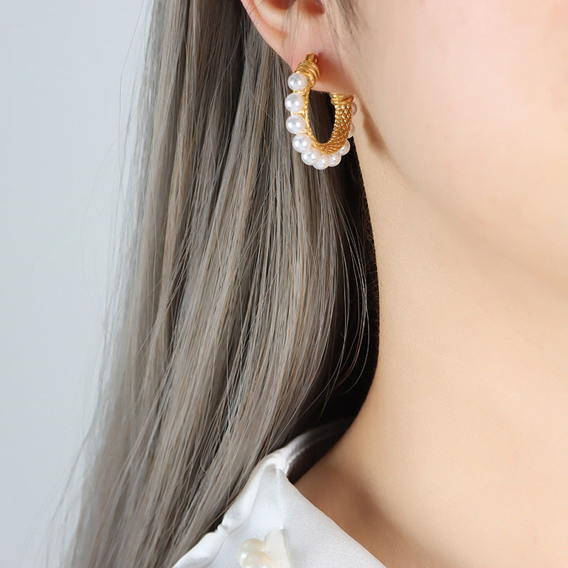 Round Clip On Pearl Earrings