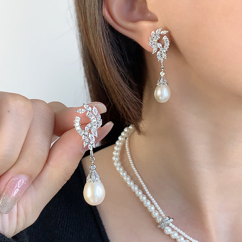 Luxury Princess Teardrop Pearl Dangle Earrings