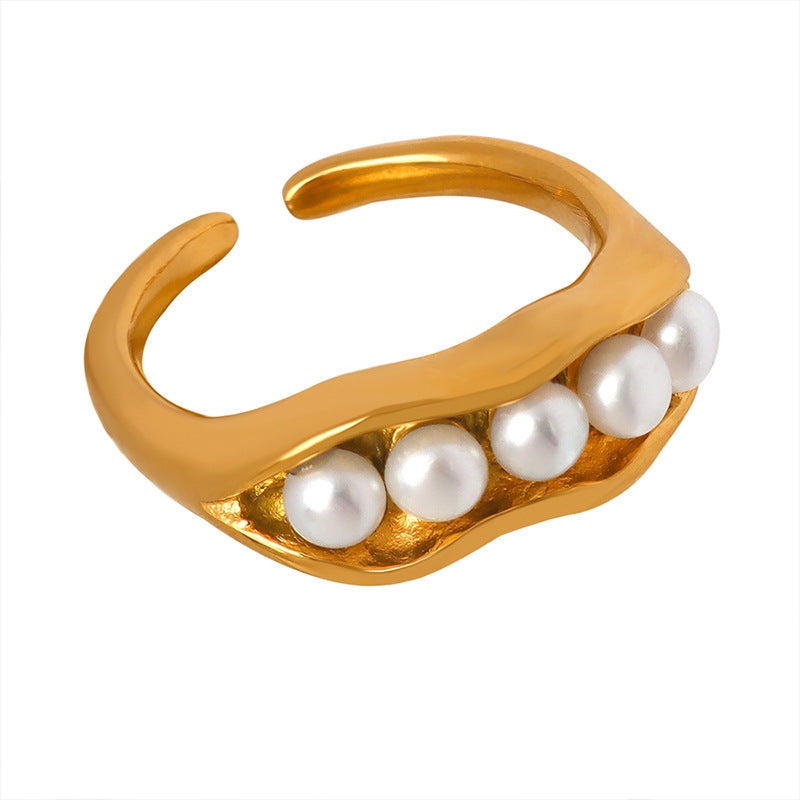 Pea Pod Pearl Ring