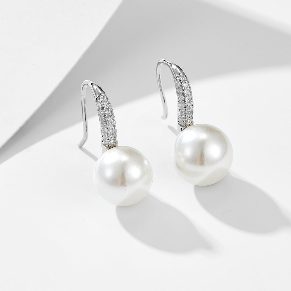 Hook 10mm Pearl Earrings