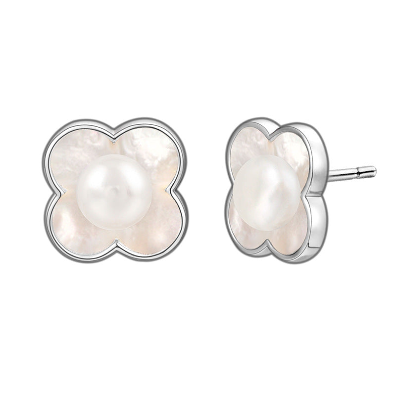 Pearl Clover Stud Earrings