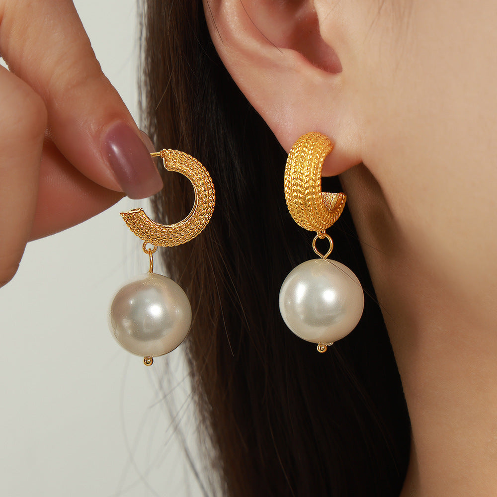 Fashion Pearl Drop Earrings