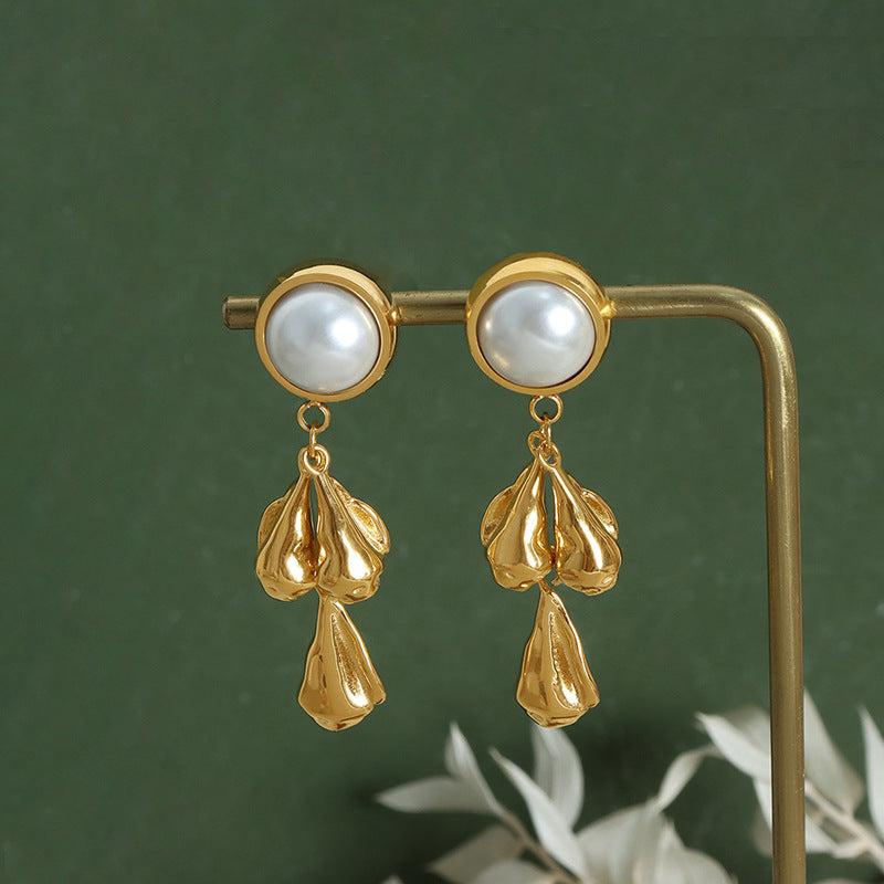 Vintage Elegant Pearl Earrings