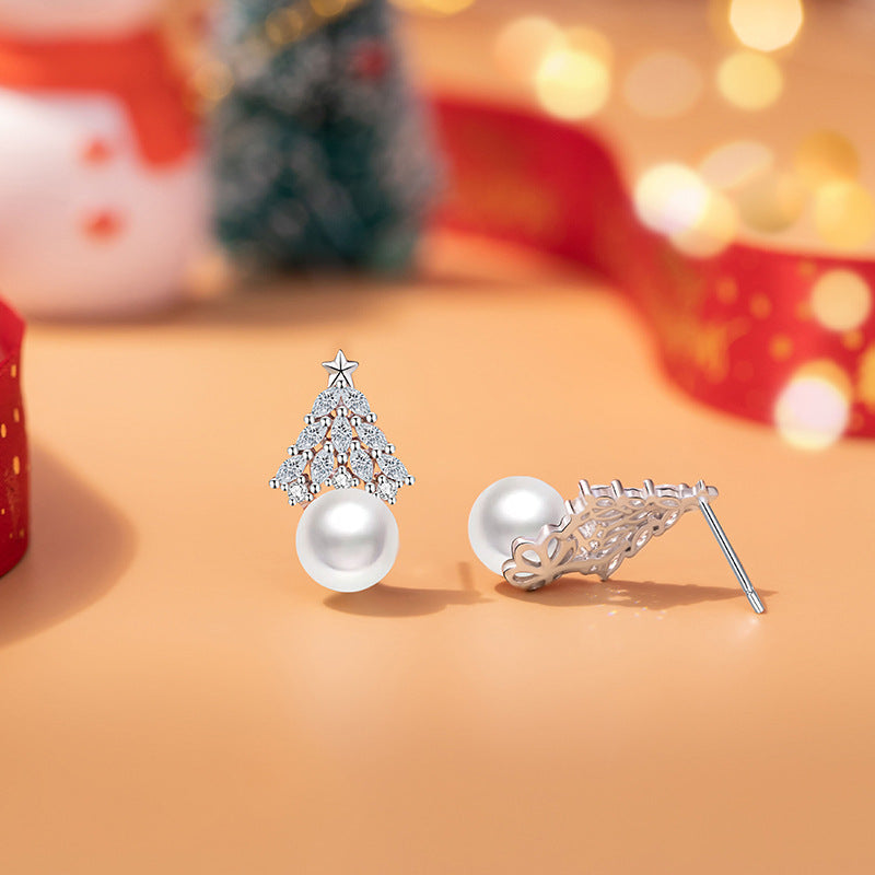 Wishing Christmas Tree Pearl Stud Earrings