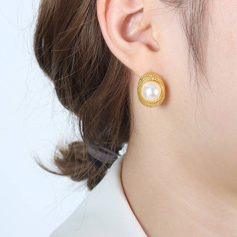 Vintage Elegant Pearl Earrings Stud