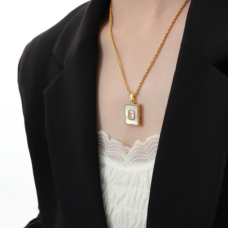 Not-faded Square Mother of Pearl Necklace