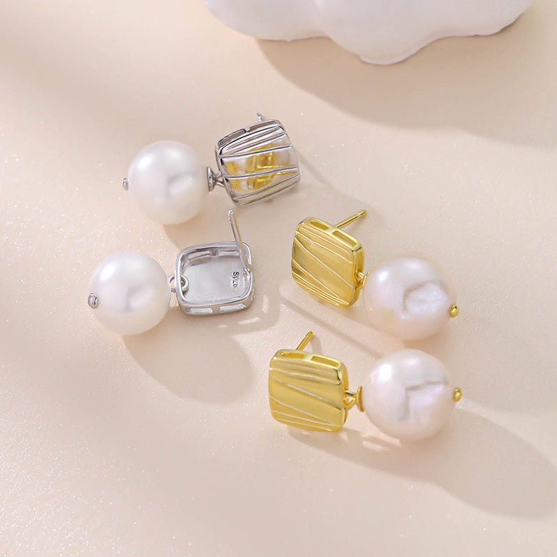 French Style Elegant Freshwater Pearl Earrings