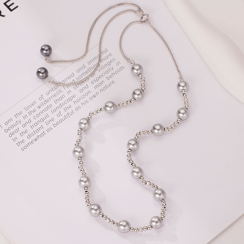 Pulling Grey Swarovski Pearl Necklace