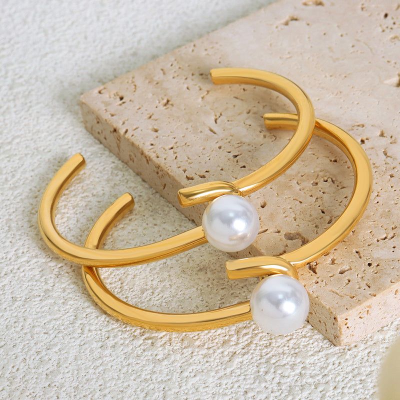 Simple Single Pearl Bangle Bracelet